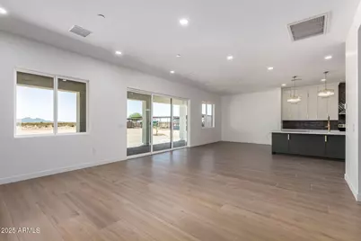 25117 W McArthur Road, Wittmann, AZ 85361 - Photo 6