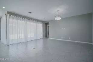 17144 W Mariposa Grande Blvd, Surprise, AZ 85387 - Photo 6