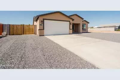 10199 W Bradshaw Drive, Arizona City, AZ 85123 - Photo 2