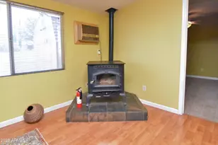 20415 E Sierra Dr E, Mayer, AZ 86333 - Photo 8