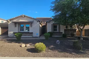 3104 E Wildhorse Ct, Gilbert, AZ 85297 - Photo 2