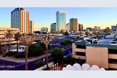 207 W Clarendon Avenue #4H, Phoenix, AZ 85013 - Photo 1