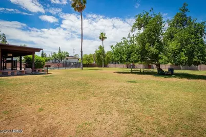 928 S Casitas Drive #B, Tempe, AZ 85281 - Photo 8