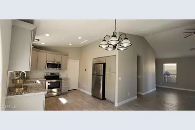 911 E Lovegrass Drive, San Tan Valley, AZ 85143 - Photo 8