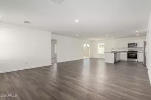 1459 E Peggy Dr, Casa Grande, AZ 85122 - Photo 2