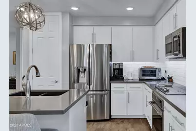 250 W Queen Creek Road #101, Chandler, AZ 85248 - Photo 2