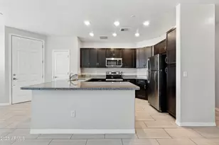 3330 S Gilbert Rd, Chandler, AZ 85286 - Photo 8