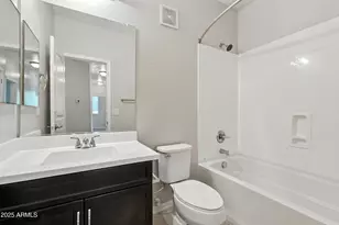 3330 S Gilbert Rd, Chandler, AZ 85286 - Photo 24