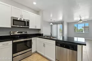 3330 S Gilbert Rd, Chandler, AZ 85286 - Photo 12