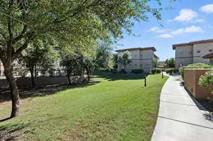 3330 S Gilbert Rd, Chandler, AZ 85286 - Photo 48