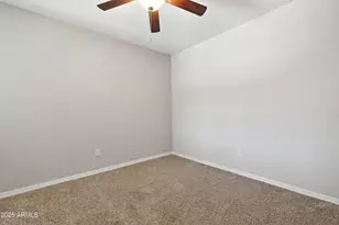 3330 S Gilbert Rd, Chandler, AZ 85286 - Photo 20