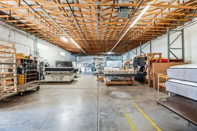 4132 N 38th Drive, Phoenix, AZ 85019 - Photo 2