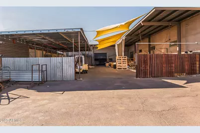 4132 N 38th Drive, Phoenix, AZ 85019 - Photo 4