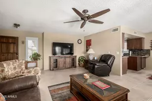 19702 N 98th Ln, Peoria, AZ 85382 - Photo 4