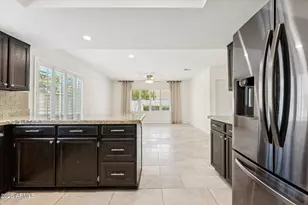 9622 W Taro Ln, Peoria, AZ 85382 - Photo 14