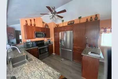 2209 W Klamath Avenue, Apache Junction, AZ 85119 - Photo 14