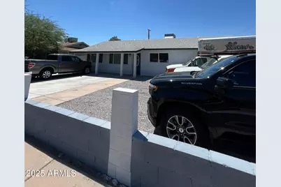 3639 W Lawrence Lane, Phoenix, AZ 85051 - Photo 2