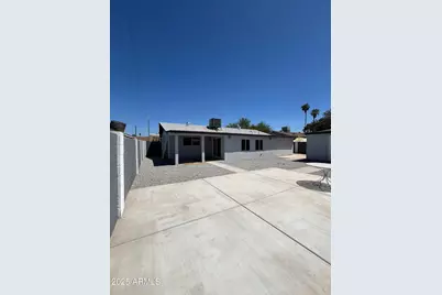 3639 W Lawrence Lane, Phoenix, AZ 85051 - Photo 22