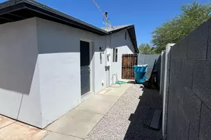 3639 W Lawrence Ln, Phoenix, AZ 85051 - Photo 28
