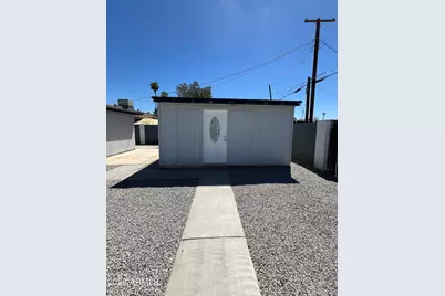 3639 W Lawrence Lane, Phoenix, AZ 85051 - Photo 24