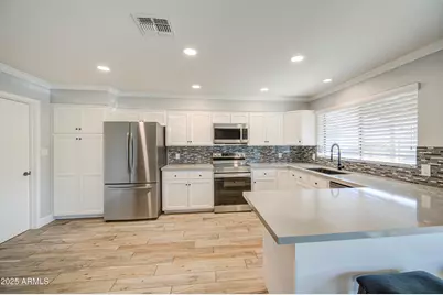 17820 N 29th Avenue, Phoenix, AZ 85053 - Photo 16