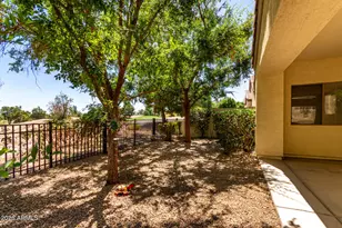 3234 E Maldonado Dr, Phoenix, AZ 85042 - Photo 30