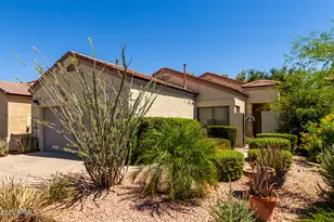 3234 E Maldonado Dr, Phoenix, AZ 85042 - Photo 2