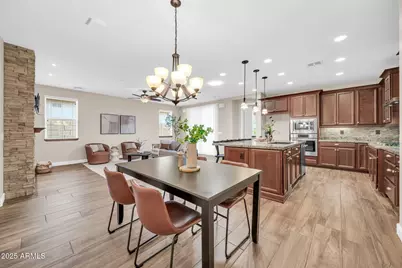 30641 N 137th Avenue, Peoria, AZ 85383 - Photo 12