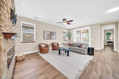 30641 N 137th Avenue, Peoria, AZ 85383 - Photo 10