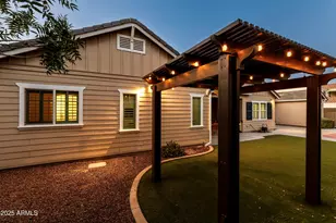 2825 E Harwell Rd, Phoenix, AZ 85042 - Photo 14