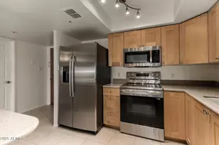 7850 E Camelback Rd, Scottsdale, AZ 85251 - Photo 12