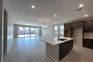 18763 W Monterosa St, Litchfield Park, AZ 85340 - Photo 4