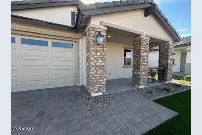 18763 W Monterosa Street, Litchfield Park, AZ 85340 - Photo 2