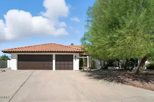 3366 E Glade, Mesa, AZ 85204 - Photo 1