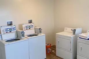 1945 W Sweetwater Ave, Phoenix, AZ 85029 - Photo 20