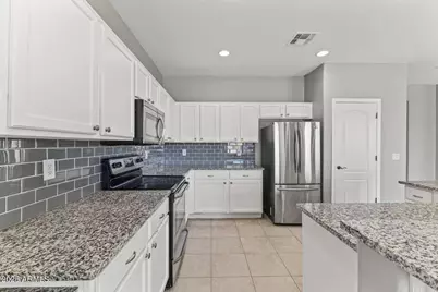 14874 N 146th Lane, Surprise, AZ 85379 - Photo 10