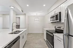 2518 E Osborn Rd, Phoenix, AZ 85016 - Photo 8