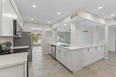 2518 E Osborn Road, Phoenix, AZ 85016 - Photo 10