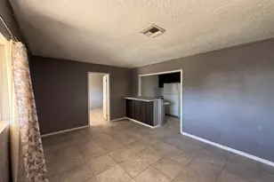 426 W Gibson Ave, Coolidge, AZ 85128 - Photo 6