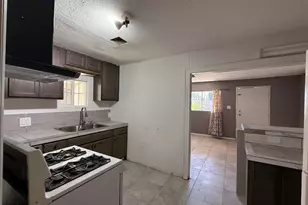 426 W Gibson Ave, Coolidge, AZ 85128 - Photo 8