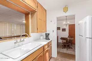 7108 N 25th Dr, Phoenix, AZ 85051 - Photo 8