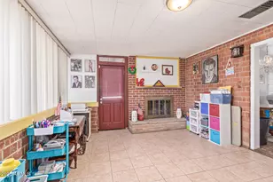 7108 N 25th Dr, Phoenix, AZ 85051 - Photo 10