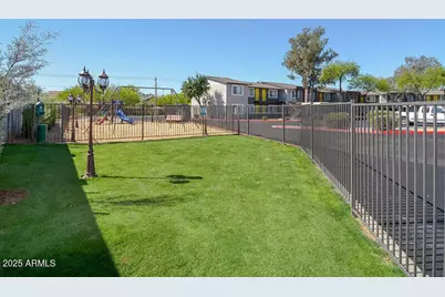 17805 N 40th Street #2, Phoenix, AZ 85032 - Photo 12