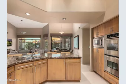 7380 E Turquoise Avenue, Scottsdale, AZ 85258 - Photo 10