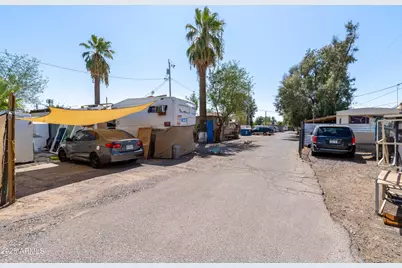 2735 W Van Buren Street, Phoenix, AZ 85009 - Photo 20