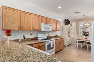 42310 W Fountainhead St, Maricopa, AZ 85138 - Photo 8