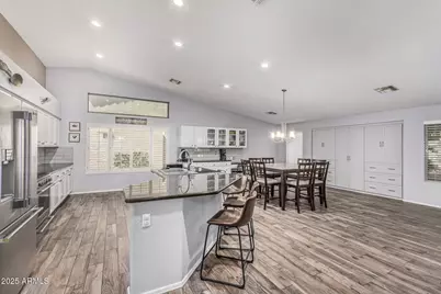 20855 N 88th Lane, Peoria, AZ 85382 - Photo 12