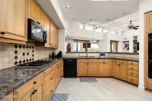 11163 E Prospect Point Dr, Scottsdale, AZ 85262 - Photo 14