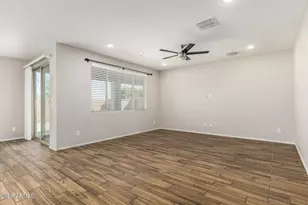 7039 N 84th Ave, Glendale, AZ 85305 - Photo 14