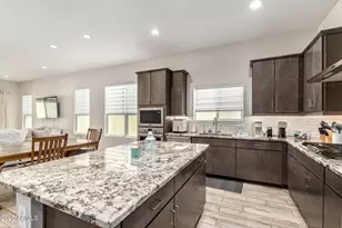 10446 W Lone Cactus Dr, Peoria, AZ 85382 - Photo 8